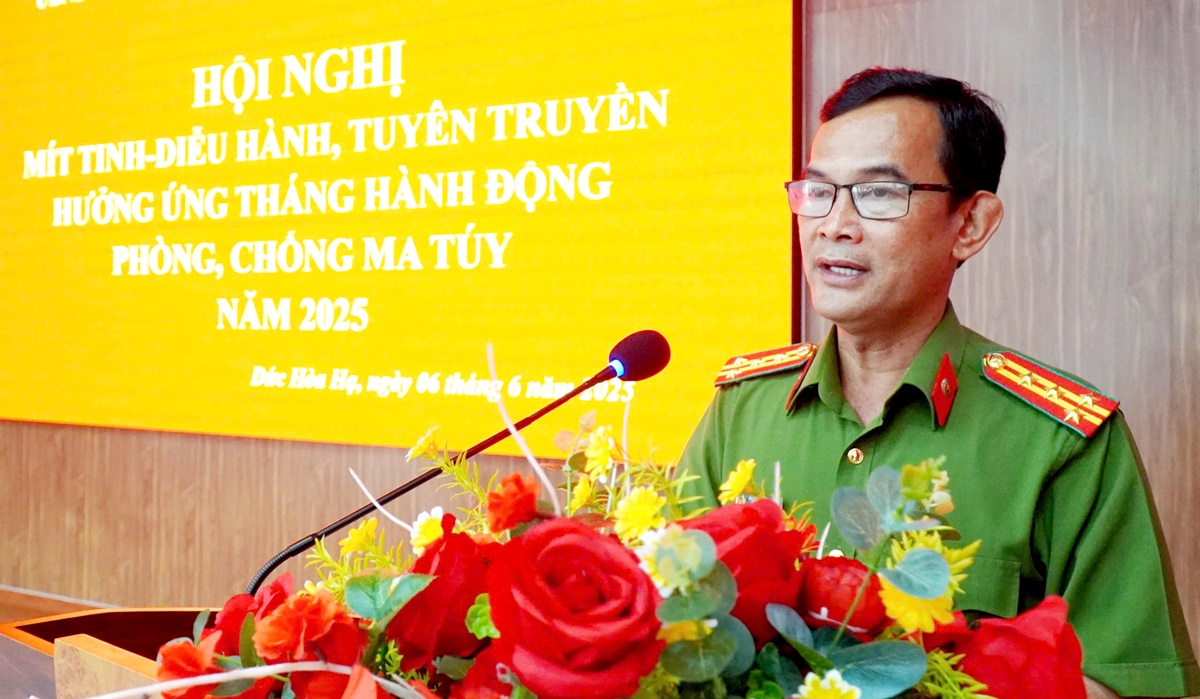 Mít tinh - diễu hành, tuyên truyền hưởng ứng Tháng hành động phòng, chống ma túy