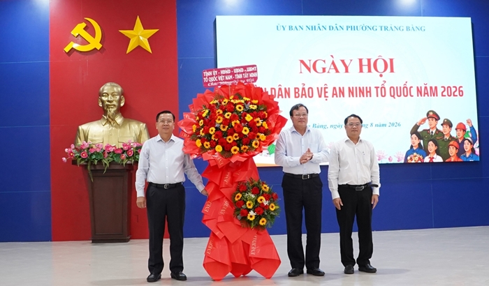 Chủ tịch UBND tỉnh Tây Ninh dự Ngày hội toàn dân bảo vệ an ninh Tổ quốc phường Trảng Bàng