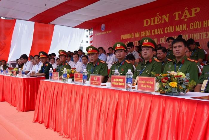 Tây Ninh huy động 600 người, 30 phương tiện diễn tập chữa cháy, cứu nạn, cứu hộ