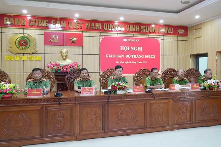 Bộ Công an giao ban công tác tháng 10, triển khai công tác tháng 11/2026
